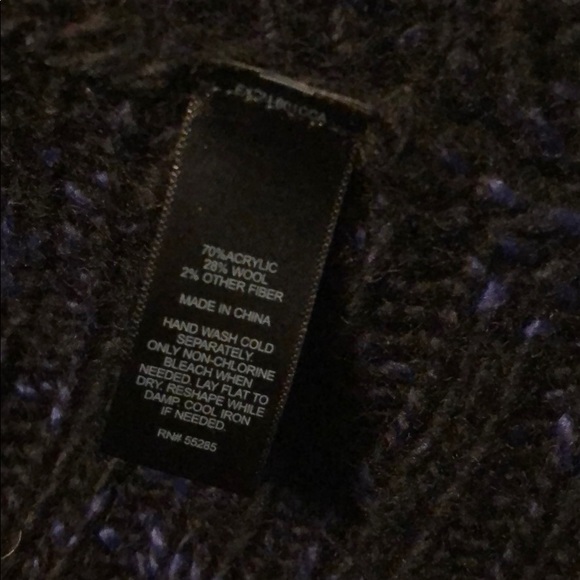 Express collared soft, comfy & stylish sweater - Picture 9 of 11